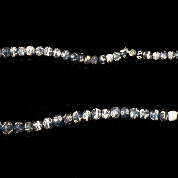 Collar islámico con cuentas de ojo - Galería F. Cervera - IS-084