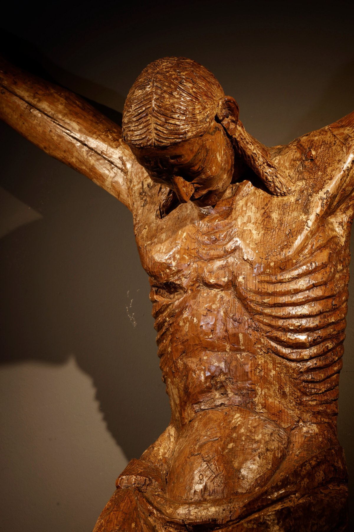 Cristo crucificado - Galería F. Cervera - EU-161
