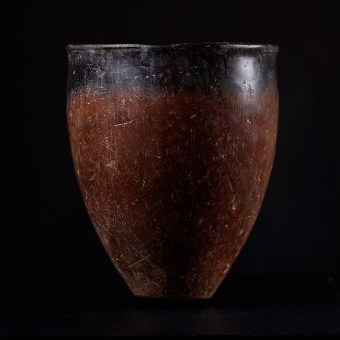 Vaso predinástico tipo Black Top - Galería F. Cervera - E-1268
