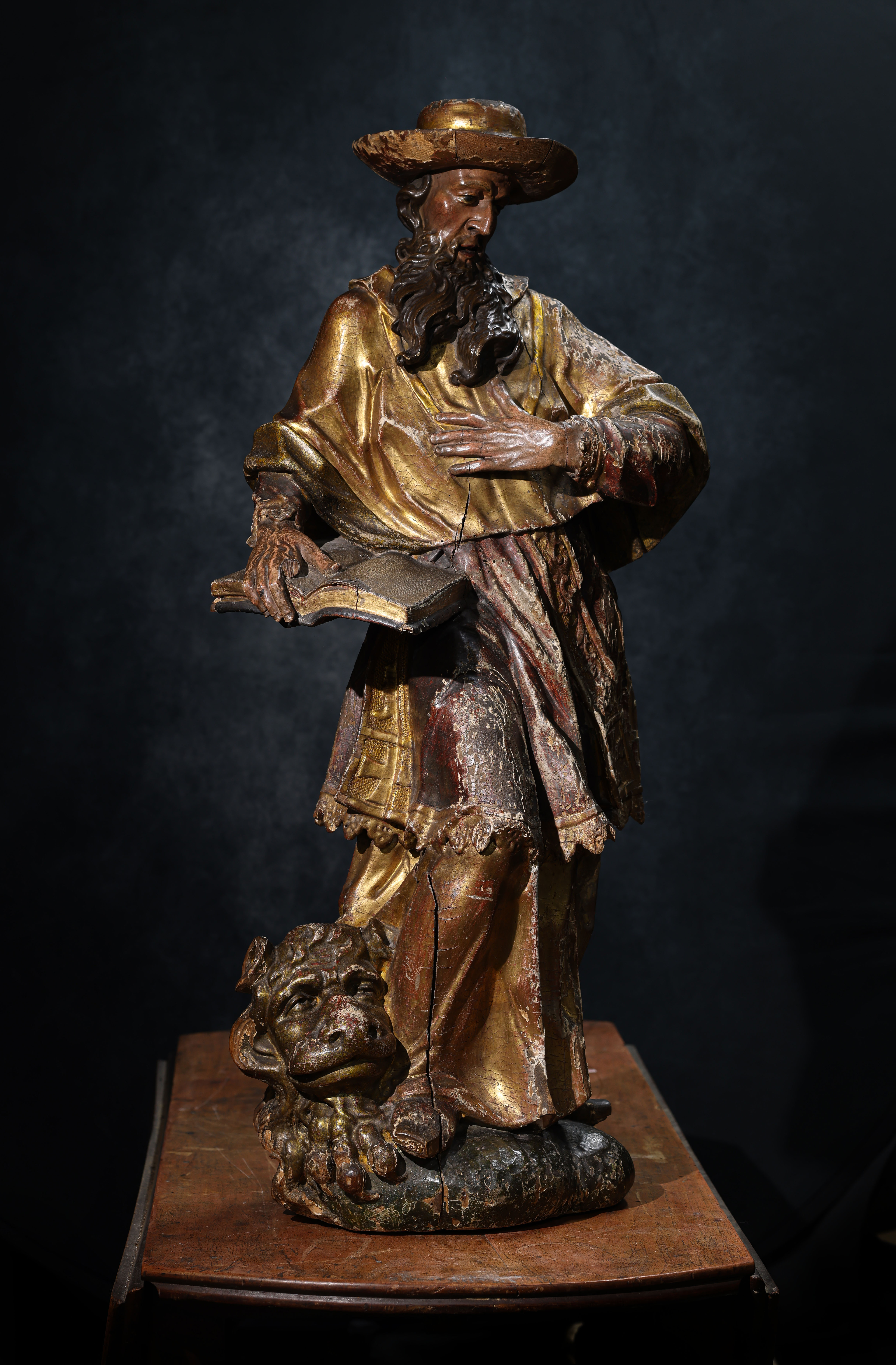 Gran figura tallada de San Jerónimo en madera de tilo, vista 7, Europa, siglos XVII–XVIII – Galería F. Cervera